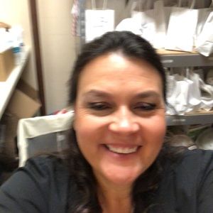 Meet your Posher, Sandra